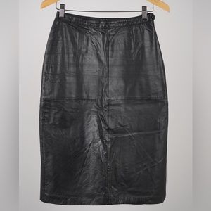 Black leather skirt, vtg pencil leather skirt sizes small